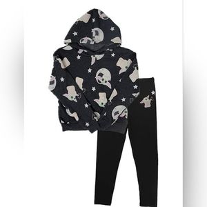 BNWT Fifth Sun Mandalorian outfit